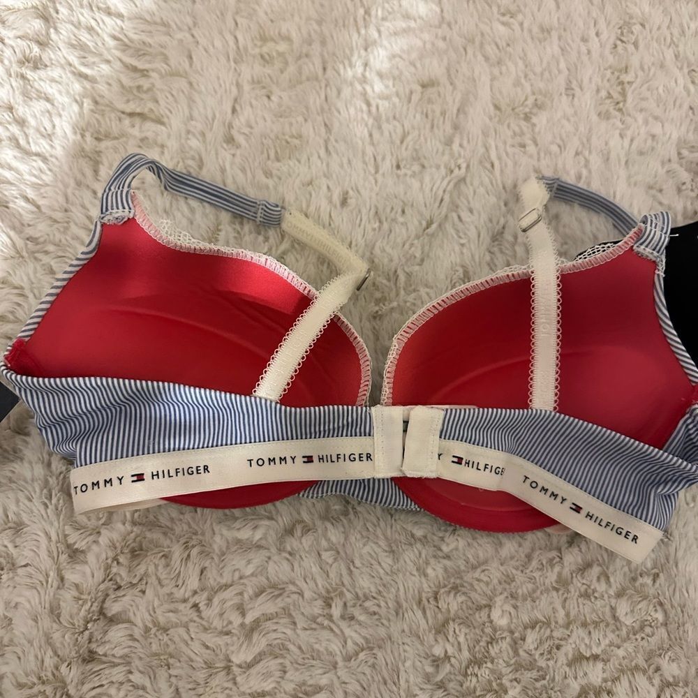 NWT! 2 Piece Tommy Hilfiger Polka Dot and Stripe Push Up Bra Set 📚 - Picture 6 of 7